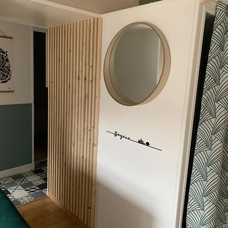 Charmant Appartement Renove Bayeux Bagian luar foto