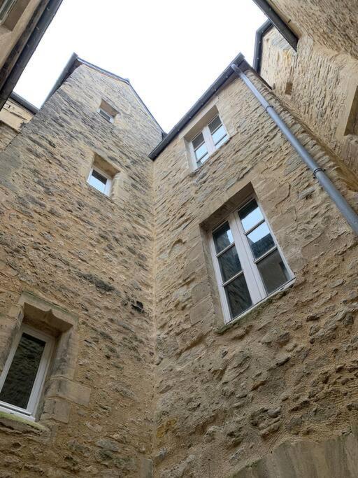 Charmant Appartement Renove Bayeux Bagian luar foto