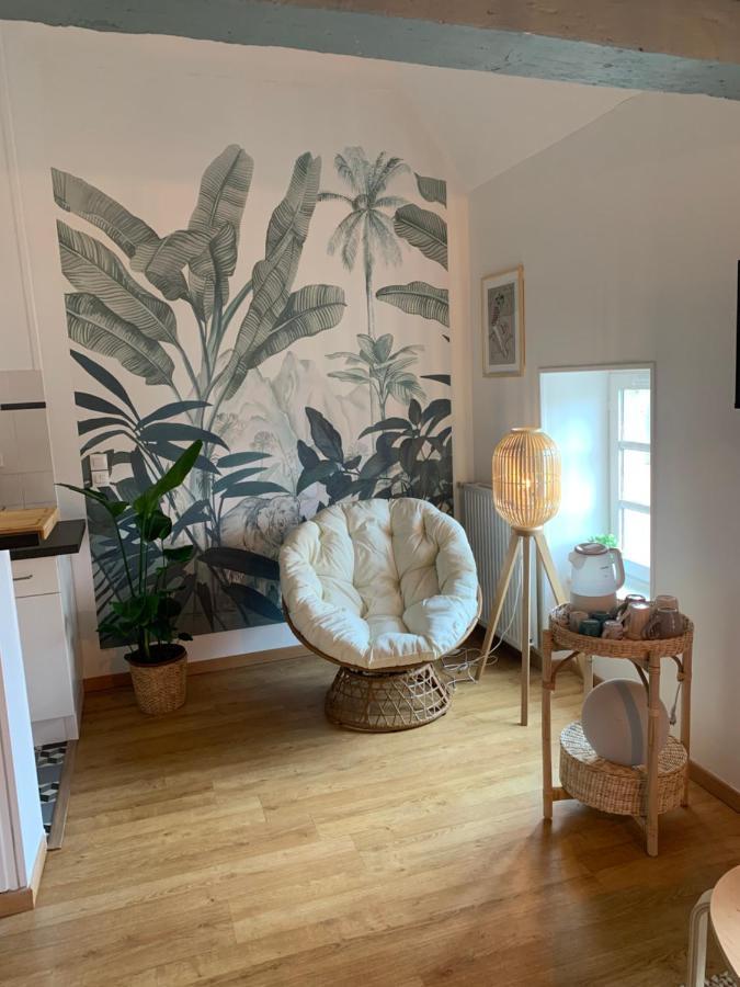 Charmant Appartement Renove Bayeux Bagian luar foto